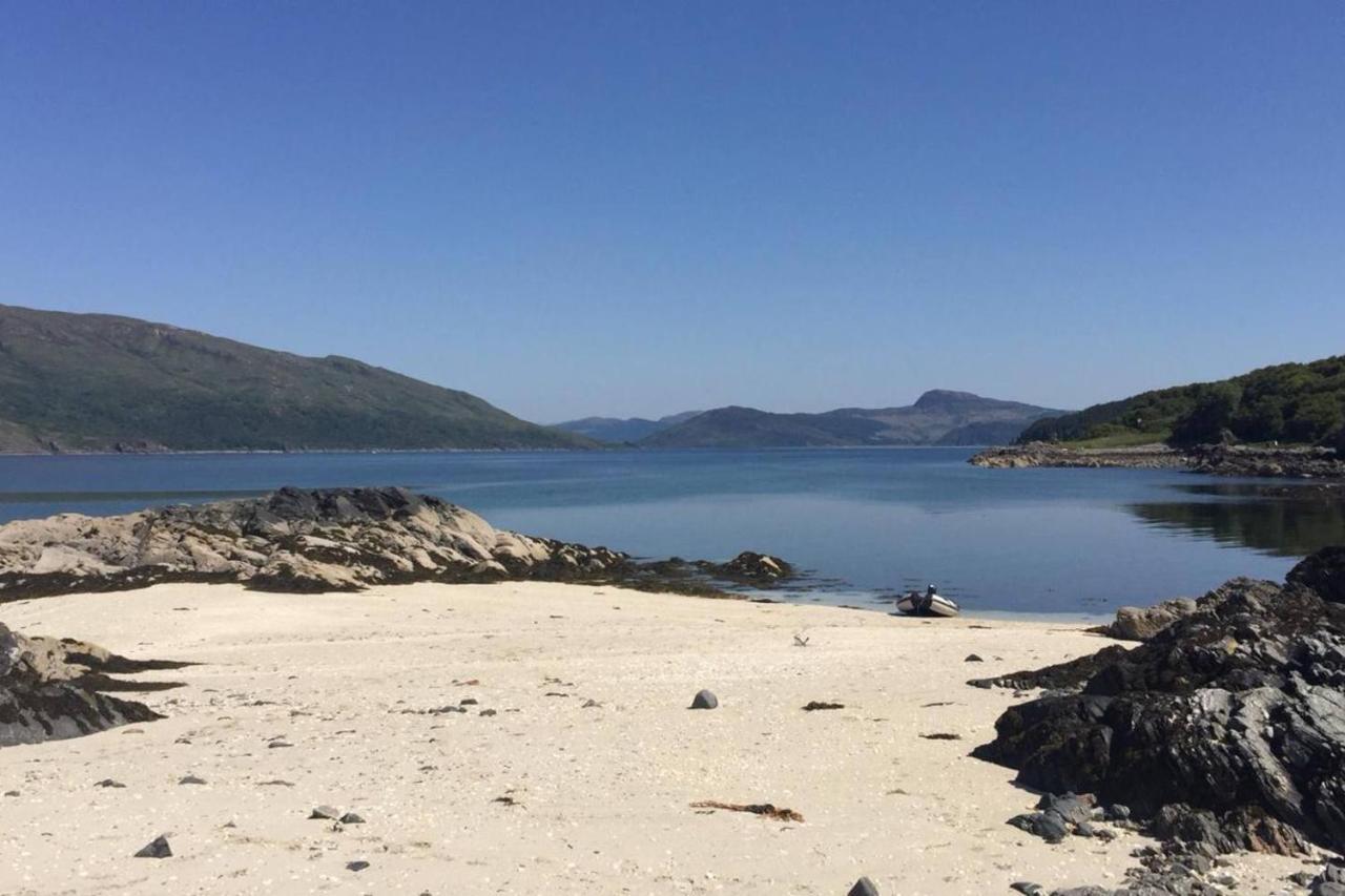Skye View Villa Glenelg Exteriör bild